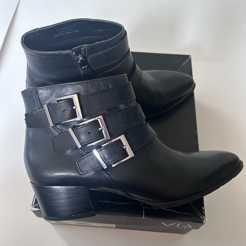 VIA SPIGA VINICIO, BLACK SAFARI SIZE 7.5